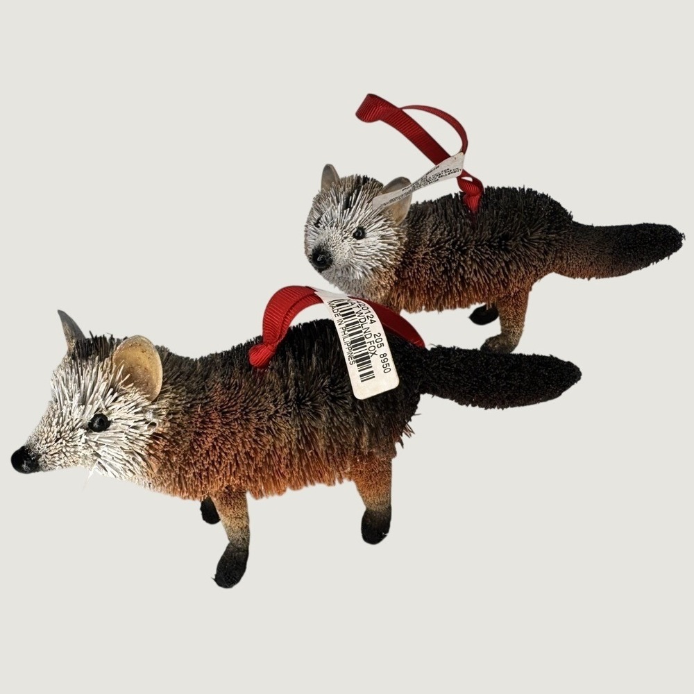 Set of 2 Pottery Barn Fox Hanging Ornament Brown Bristle Bottle Brush Christmas